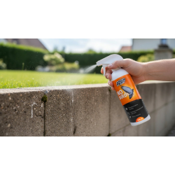 Vogelabwehr Spray Anwendung auf Mauer und Außenflächen
